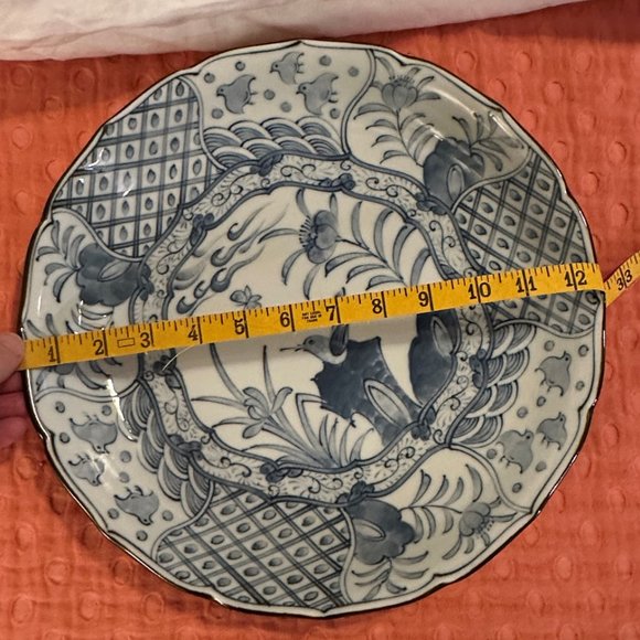 Blue and white botanical motif plate - Picture 4 of 6